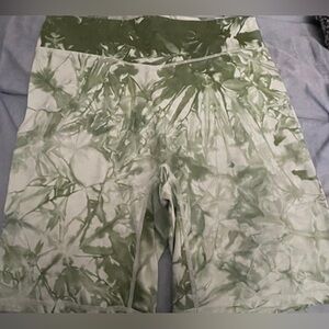 Balance athletica shorts